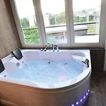 Capsule Wellness - Sauna - Balneo - Machine De Sport Privatif - Ps5 - 2 瓦朗西纳