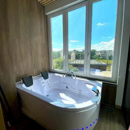 Capsule Wellness - Sauna - Balneo - Machine De Sport Privatif - Ps5 - 2 Lägenhet Valenciennes