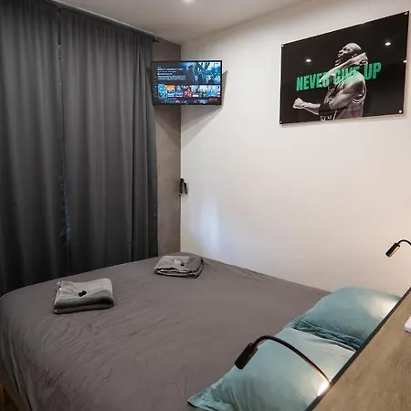 Capsule Wellness - Sauna - Balneo - Machine De Sport Privatif - Ps5 - 2 Lägenhet Valenciennes
