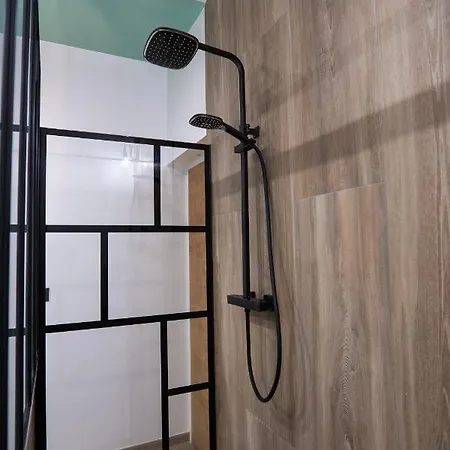 Capsule Wellness - Sauna - Balneo - Machine De Sport Privatif - Ps5 - 2 아파트