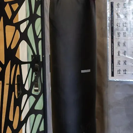 Capsule Wellness - Sauna - Balneo - Machine De Sport Privatif - Ps5 - 2 *